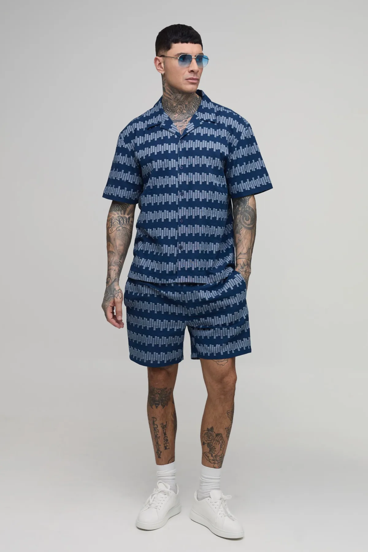 boohooMAN Ensemble Chemise Oversize Et Short Décontracté À Rayures Géométriques Tall<Homme Ensembles|Tout Afficher