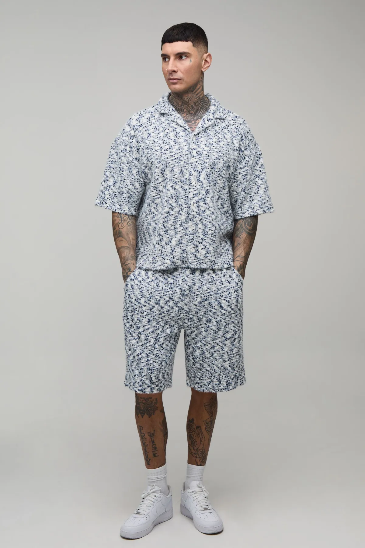 boohooMAN Ensemble Chemise Oversize Et Short Décontracté En Bouclette Brossée Tall<Homme Ensembles|Tout Afficher