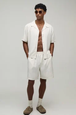 boohooMAN Ensemble Chemise Oversize Et Short En Mélange De Lin Avec Imprimé Au Dos<Homme Ensembles