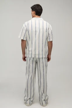 boohooMAN Ensemble Chemise Oversize Et Pantalon Ample En Gaze Tissée Légère À Rayures<Homme Ensembles|Tout Afficher