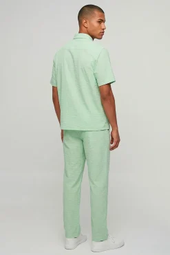 Ensemble Chemise Oversize Et Pantalon Décontracté En Seersucker À Rayures