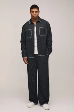 Ensemble Chemise Oversize et Pantalon Large en Tissu Gaufré avec Coutures Contrastées