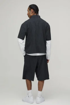 Ensemble Chemise Oversize à Faux Superposition Rayée et Short Large à Plis