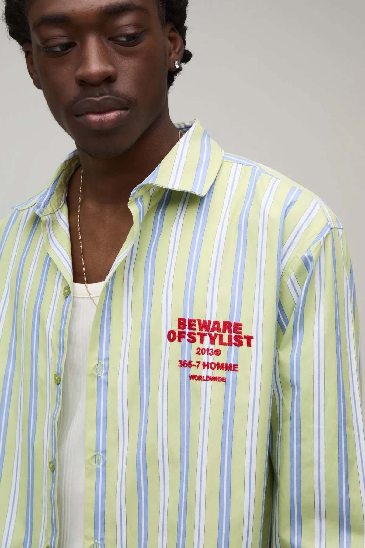boohooMAN Ensemble Chemise Oversize À Manches Longues À Rayures Popeline Avec Ourlet Arrondi Brodé Et Short Ample<Homme Ensembles
