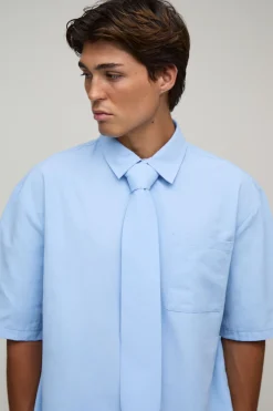 Ensemble Chemise Oversize, Short Et Cravate