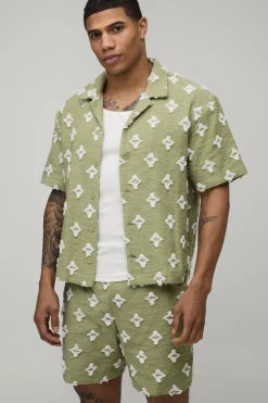 Ensemble Chemise Oversize Tissée Touffetée Et Short Ample