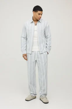 boohooMAN Ensemble Chemise Rayée Tissée À Manches Longues Avec Fermeture Éclair Et Pantalon Droit Coupe Régulière<Homme Ensembles