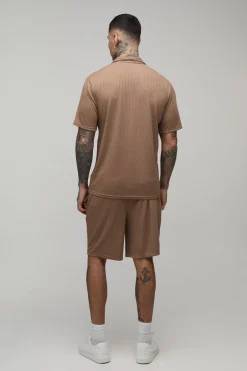 boohooMAN Ensemble Chemise Regular Côtelée Texturée En Jersey Et Short Ample Pour Homme Grand<Homme Ensembles|Tout Afficher
