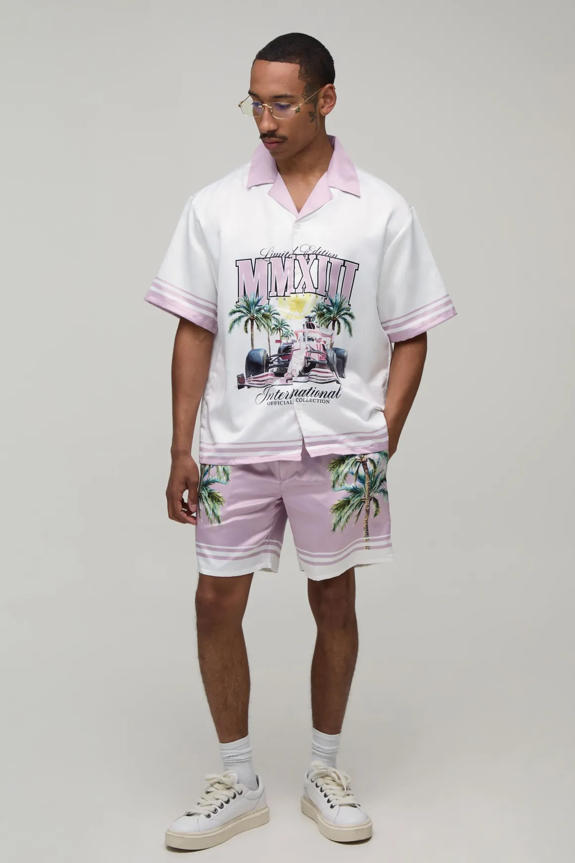 Ensemble Chemise Satinée Oversize À Manches Courtes Imprimé Moto Et Short Assorti