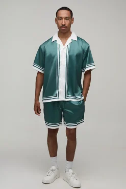 Ensemble Chemise Satinée Oversize À Manches Courtes Et Short Avec Imprimé Double Bordure