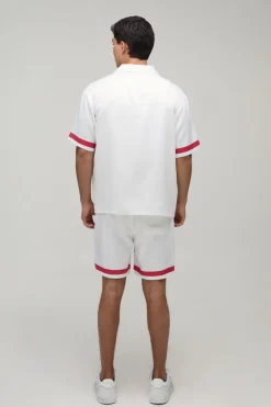 Ensemble Chemise Satinée Oversize À Manches Courtes Et Short À Imprimé Bordure
