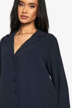 Ensemble coordonné avec chemise surdimensionnée tissée et pantalon à cordon de serrage
