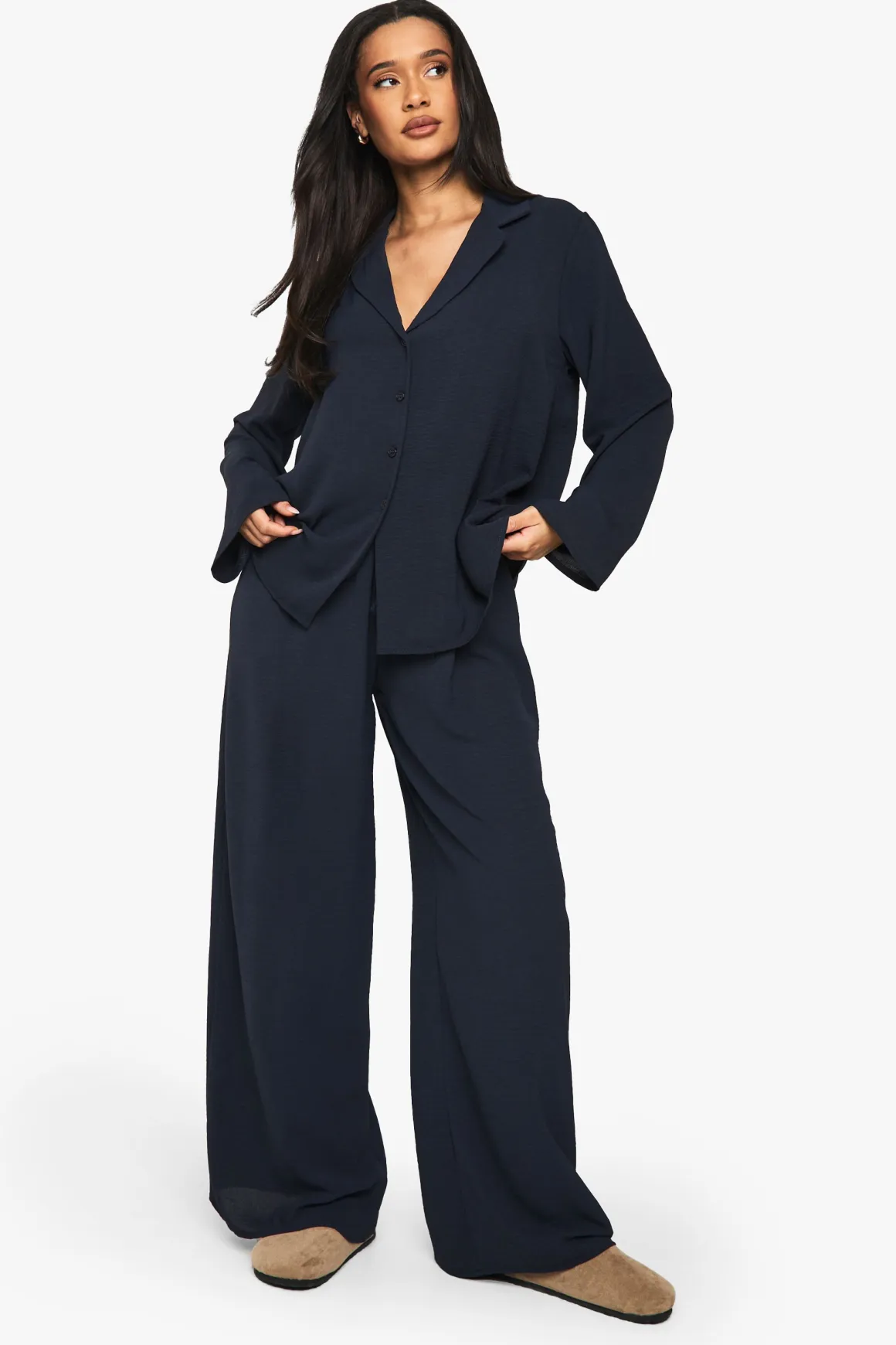 Ensemble coordonné avec chemise surdimensionnée tissée et pantalon à cordon de serrage