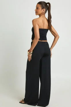 Ensemble Coordonné Bandeau Drapé À Nouer En Côtes Souples Et Pantalon Large