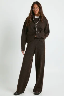 boohoo Ensemble coordonné : cardigan tricoté à col rond à coupe boxy et pantalon à jambes larges<Femme Looks Chocolat|Pulls Et Gilets