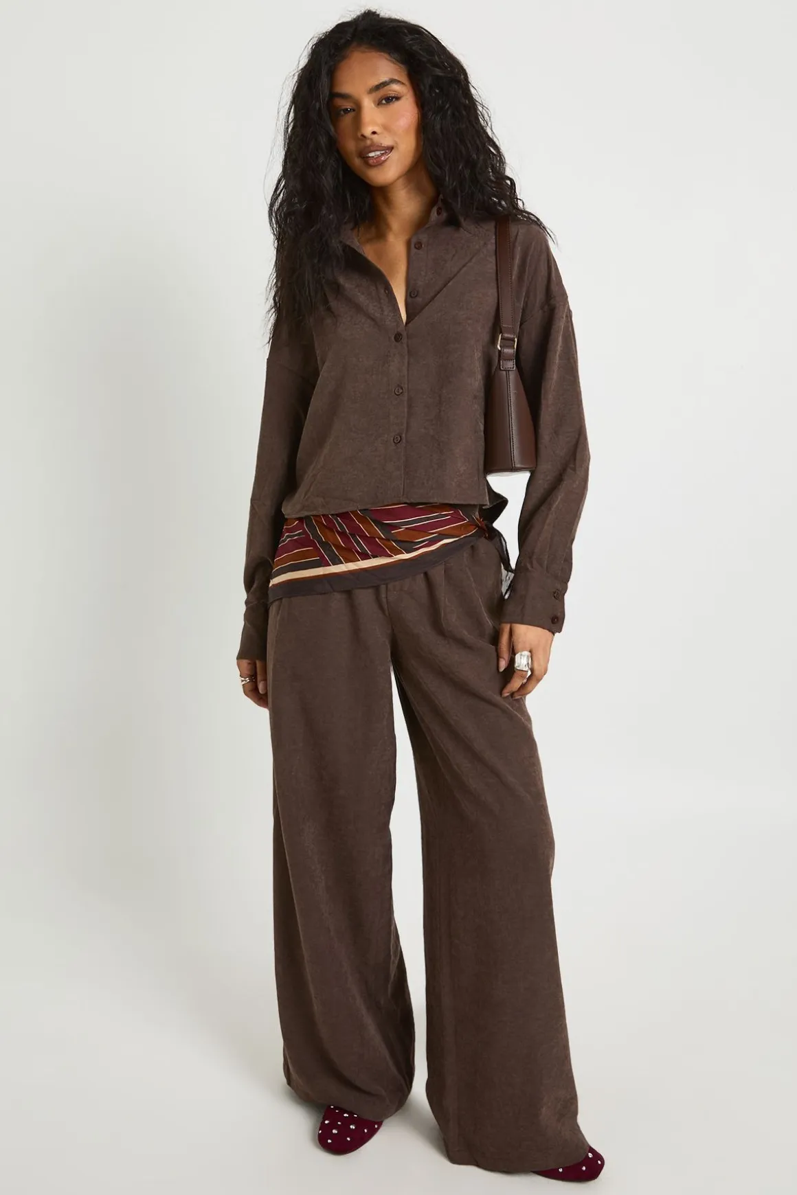 Ensemble Coordonné Chemise Courte Ample À Effet Pêche Et Pantalon Taille Basse