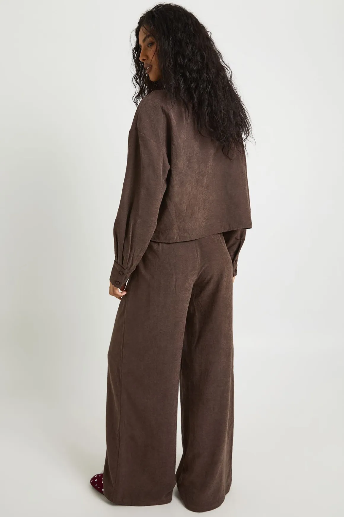 Ensemble Coordonné Chemise Courte Ample À Effet Pêche Et Pantalon Taille Basse