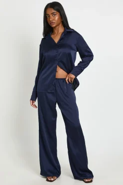 Ensemble Coordonné Chemise Et Pantalon En Satin Avec Taille Nouée