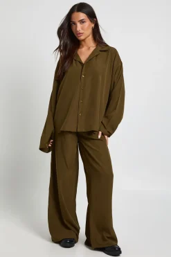 Ensemble coordonné : chemise oversize pour petites tailles et pantalon à jambes larges
