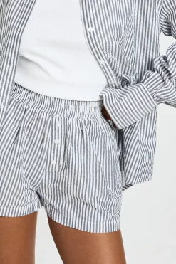 boohoo Ensemble coordonné : chemise à rayures froissées avec poignets nouables et short<Femme Ensembles
