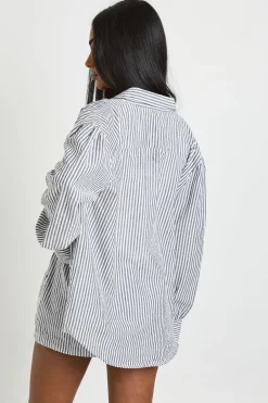 boohoo Ensemble coordonné : chemise à rayures froissées avec poignets nouables et short<Femme Ensembles