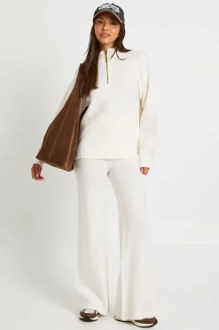 Ensemble coordonné composé d'un pull surdimensionné super doux à col zippé et d'un pantalon à jambes larges