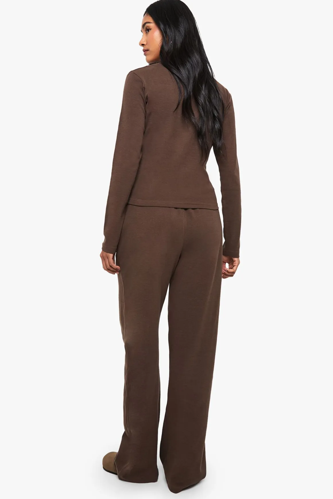 Ensemble coordonné en coton : haut boutonné à encolure échancrée et pantalon