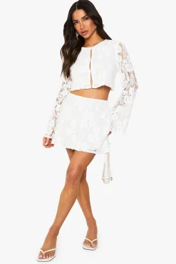 boohoo Ensemble coordonné en crochet pour petites tailles à manches longues et mini-jupe<Femme Ensembles