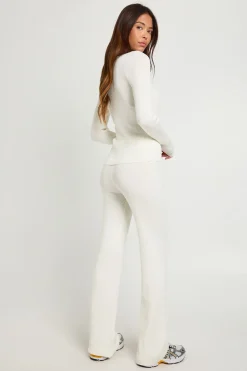 boohoo Ensemble coordonné en maille côtelée avec détails de laçage contrastés<Femme Pulls Et Gilets|Toutes Les Mailles