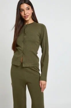 boohoo Ensemble Coordonné En Maille Cardigan Court Et Pantalon Large Petite<Femme Pulls Et Gilets|Toutes Les Mailles