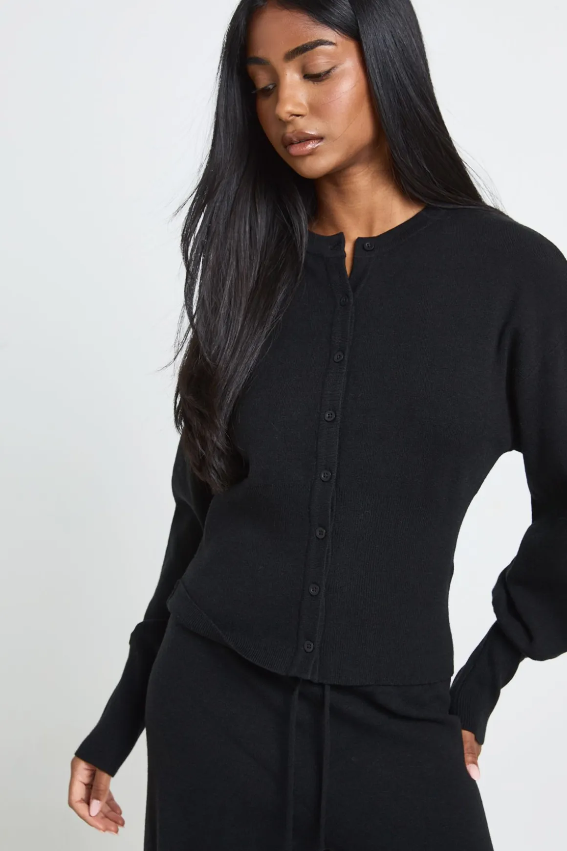 Ensemble Coordonné En Maille Cardigan Taille Cintrée Et Pantalon Jambes Larges