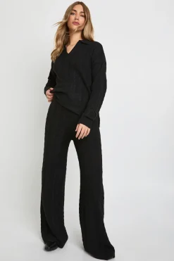 Ensemble coordonné en maille torsadée douce à col polo et pantalon à jambes larges