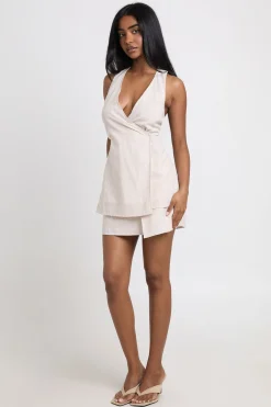 boohoo Ensemble Coordonné Gilet Cache-cœur Et Mini-jupe À Rayures Effet Lin<Femme Ensembles