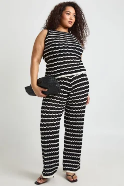 boohoo Ensemble Coordonné Grande Taille Haut En Crochet Rayé Et Pantalon Large<Femme Ensembles|Tenues De Plage