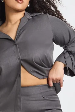 Ensemble Coordonné Grande Taille Chemise Tissée et Pantalon avec Détail Poignets à Nouer