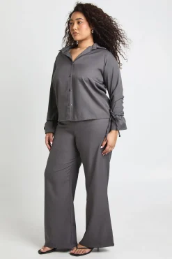Ensemble Coordonné Grande Taille Chemise Tissée et Pantalon avec Détail Poignets à Nouer