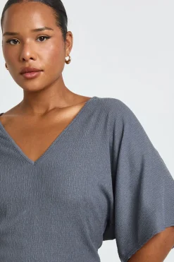 Ensemble Coordonné Grande Taille Haut Texturé Col V Taille Cintrée Et Pantalon Jambes Larges