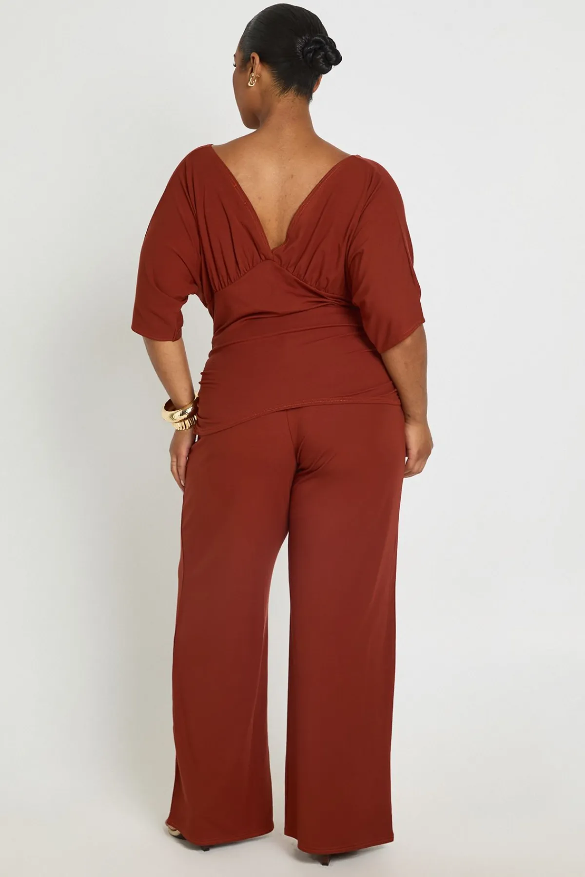 boohoo Ensemble Coordonné Grande Taille Haut Côtelé Col V Chauve-souris Et Pantalon Large<Femme Ensembles