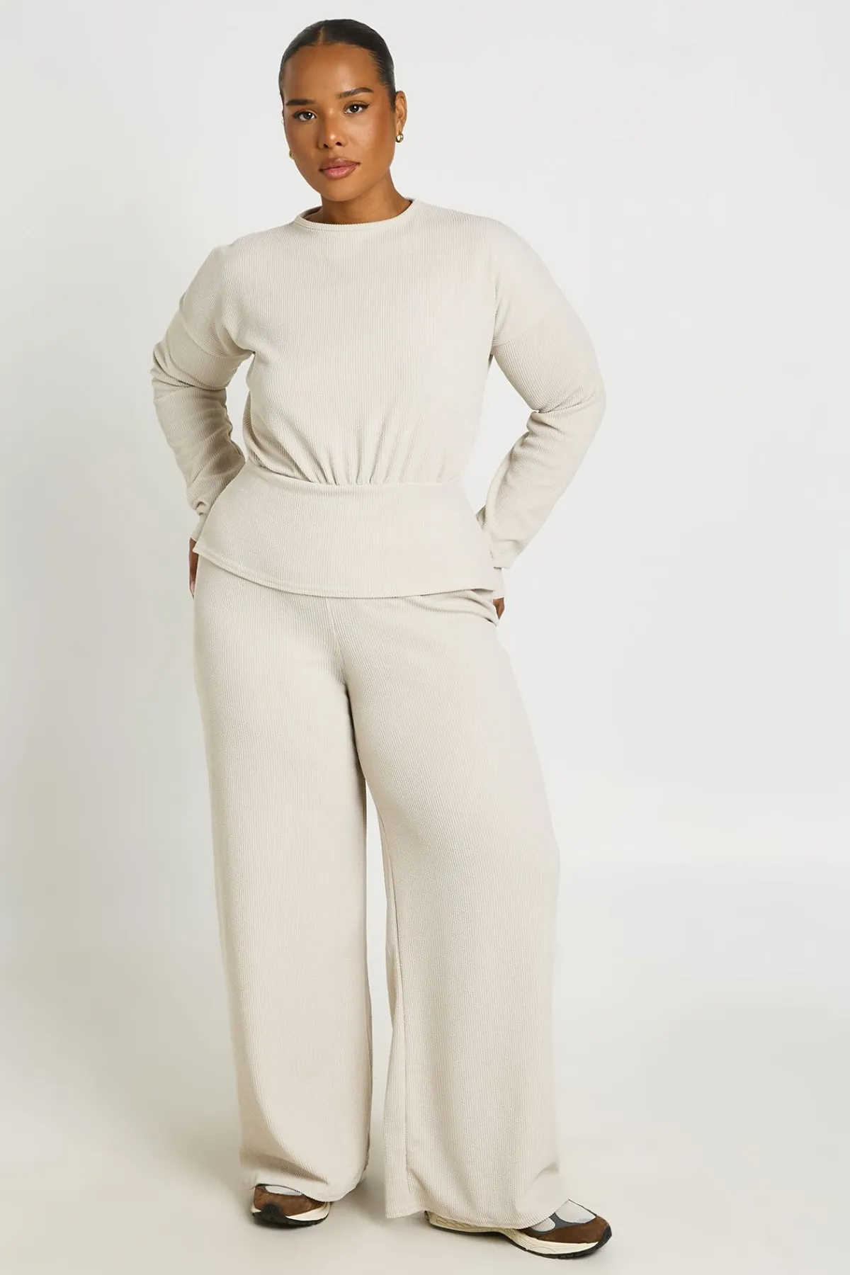 boohoo Ensemble Coordonné Grande Taille Haut À Manches Longues Taille Froncée Et Pantalon<Femme Ensembles