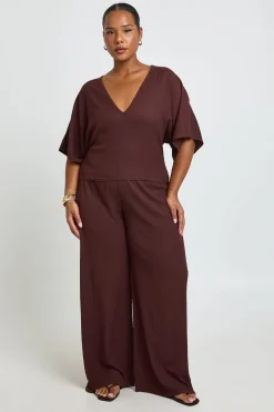 Ensemble Coordonné Grande Taille Haut Texturé Col V Taille Cintrée Et Pantalon Jambes Larges