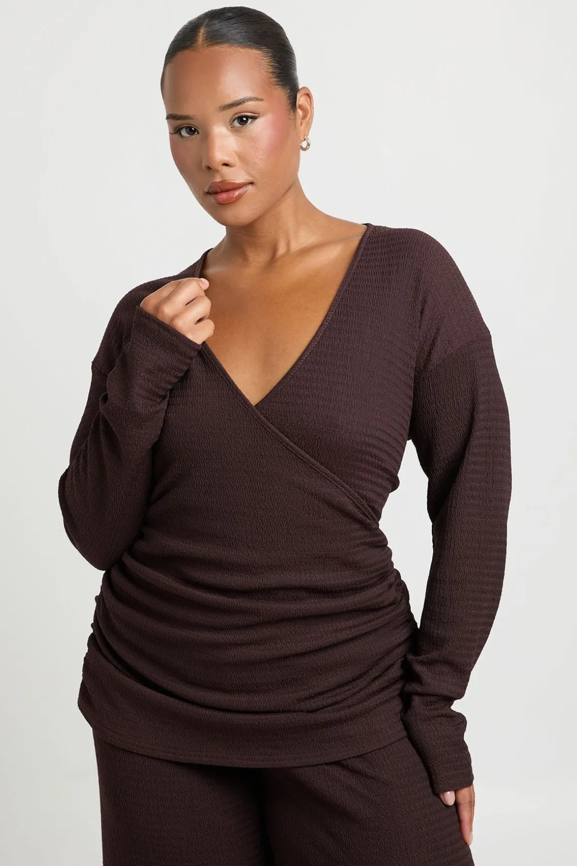 Ensemble Coordonné Grande Taille Haut Cache-cœur À Manches Longues Et Pantalon