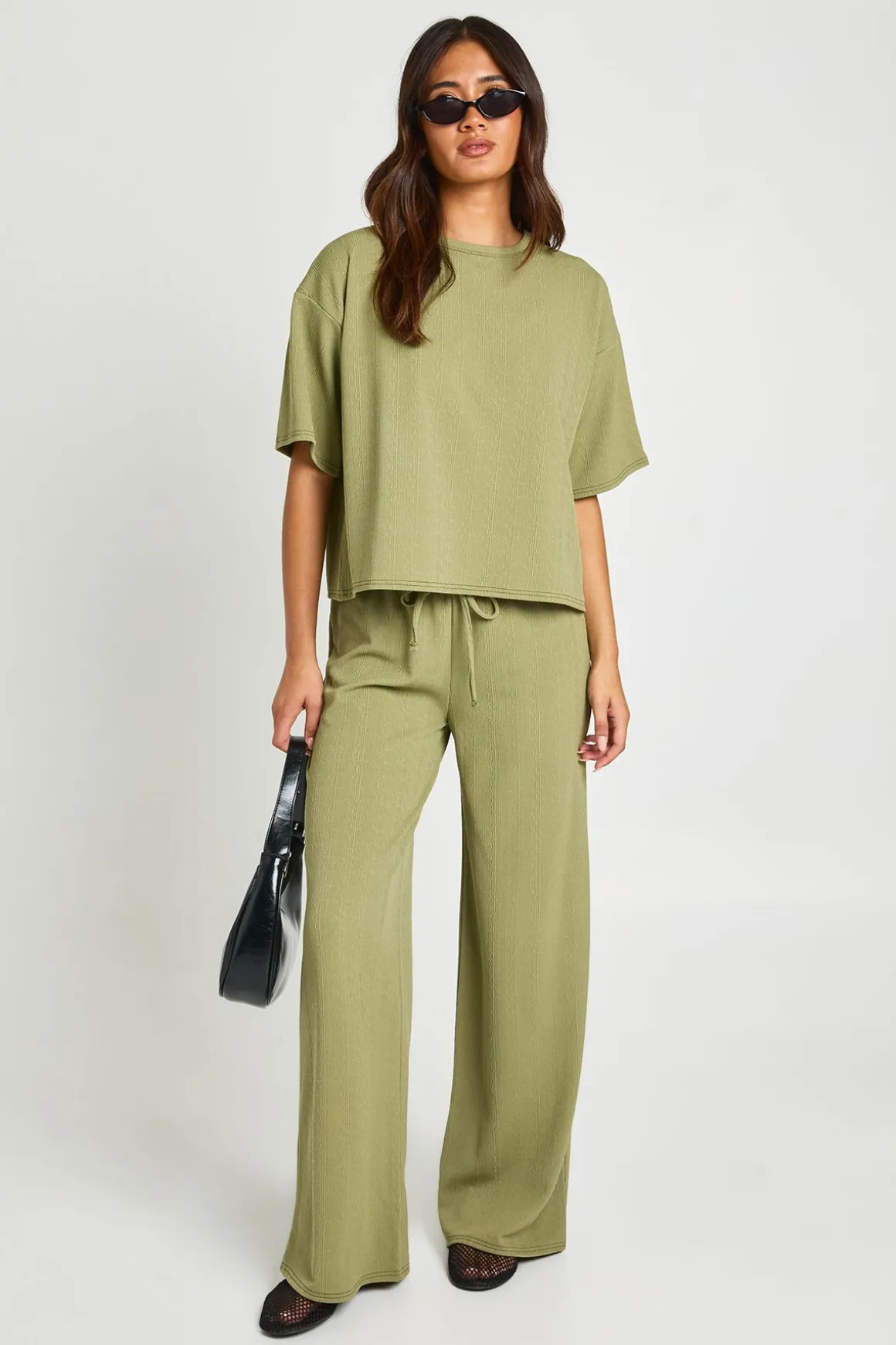 Ensemble Coordonné Haut Ample Oversize Et Pantalon Large En Tissu Froissé