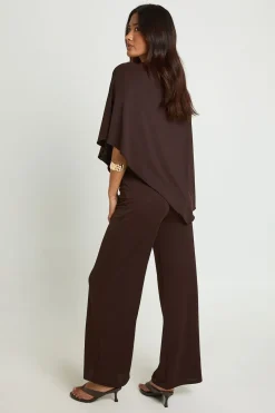 Ensemble Coordonné Haut Cape Texturé Épaules Dénudées Et Pantalon Large