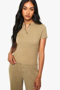 Ensemble Coordonné Haut Côtelé À Manches Courtes Col Henley Boutonné Et Pantalon Droit