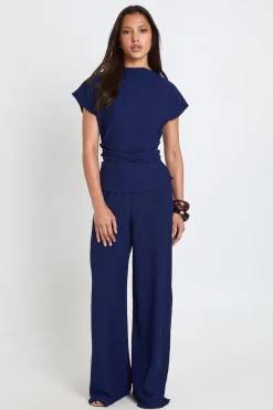Ensemble Coordonné Haut À Dos Noué Et Pantalon Large En Tissu Froissé