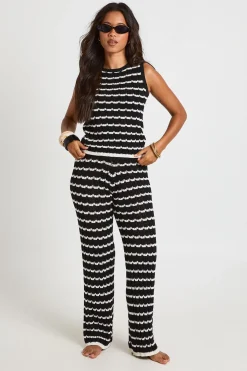 Ensemble Coordonné Haut En Maille Rayée Au Crochet Et Pantalon Large