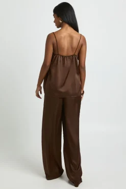 Ensemble Coordonné Haut Long Fluide En Satin Et Pantalon Large