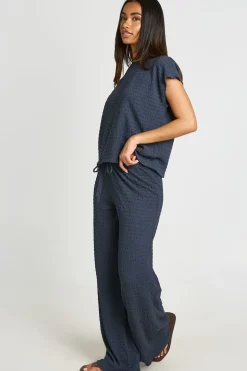 Ensemble Coordonné Haut À Manches Courtes Plissé Et Pantalon Large