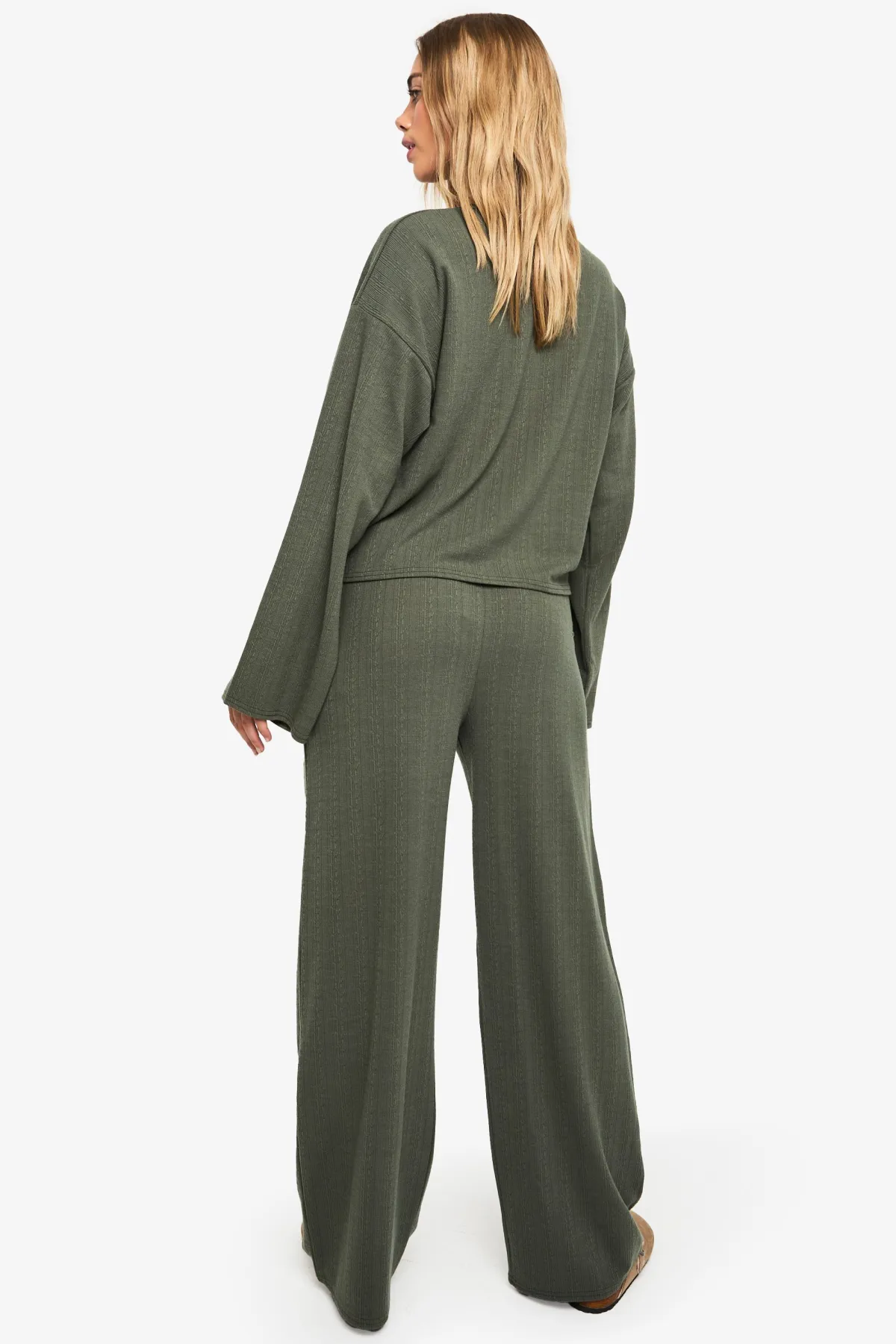 boohoo Ensemble coordonné : haut oversize froissé et pantalon à jambes larges<Femme Ensembles
