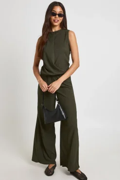 Ensemble Coordonné Haut Sans Manches Col Montant Cache-cœur Et Pantalon Large